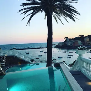 Helvetia 4*, Sestri Levante Italië